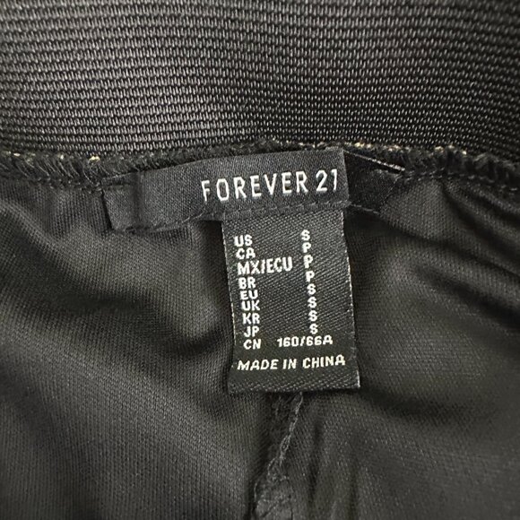 2/$30 Forever 21 Metallic Accordion Pleat Mini Skirt Gold Small #BAG12 - Picture 5 of 7